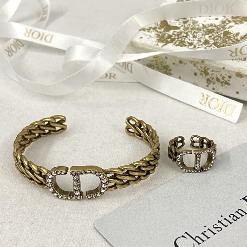 Christian Dior Bracelets